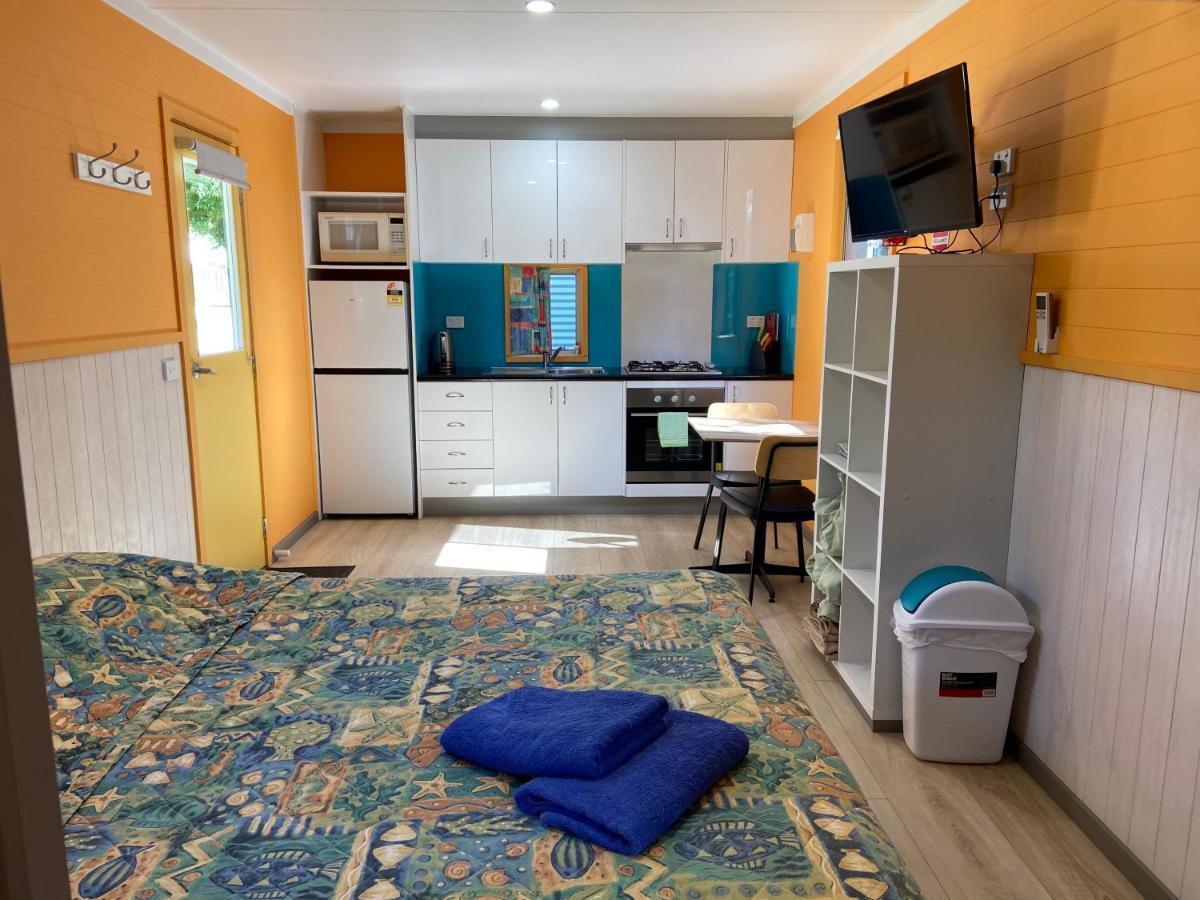Beachcomber Caravan Park Mallacoota Esterno foto