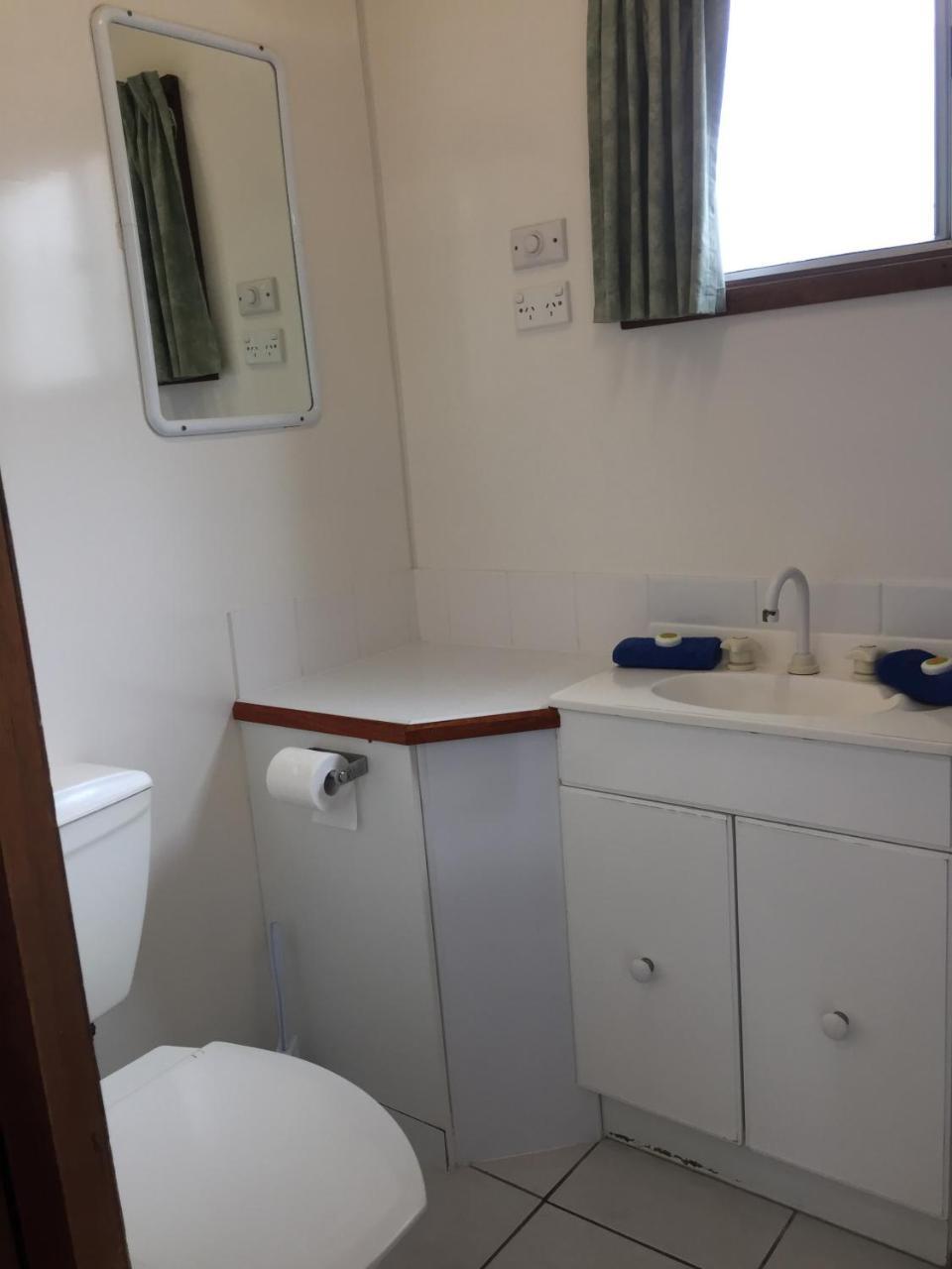 Beachcomber Caravan Park Mallacoota Esterno foto